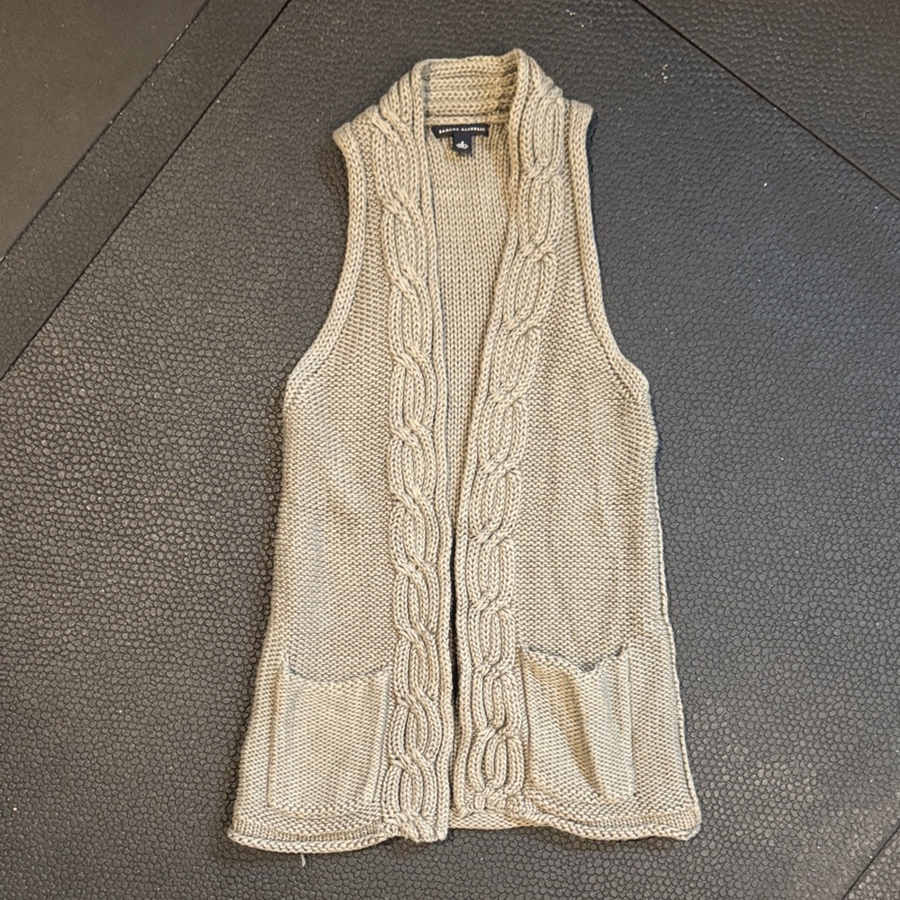 Banana Republic Light Green Cable Knit Cardigan Vest
